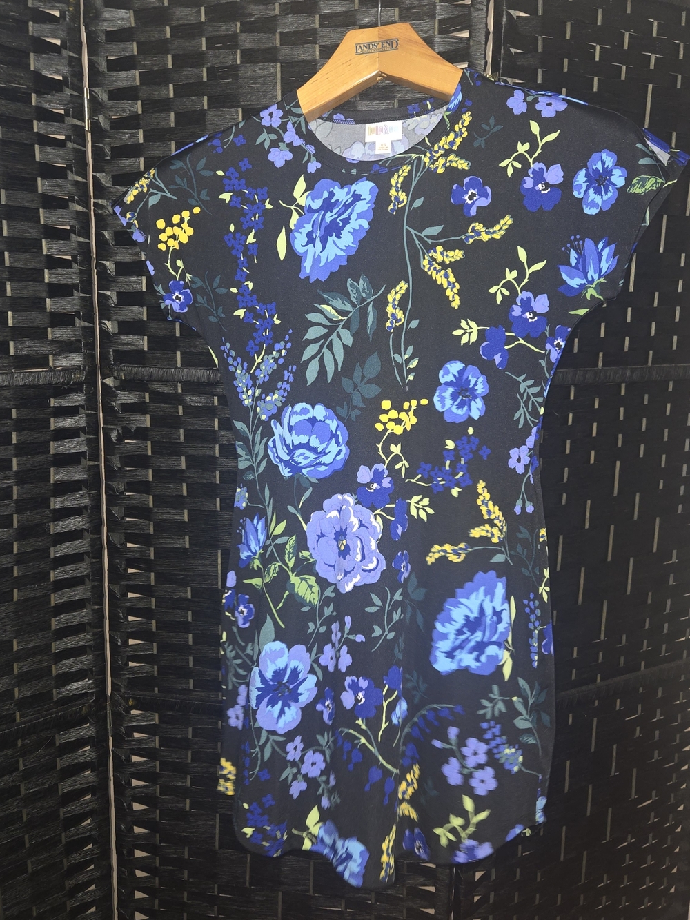 Lularoe Floral Tie-Waist Womens Dress in Black and Blue XS - Picture 3 of 9